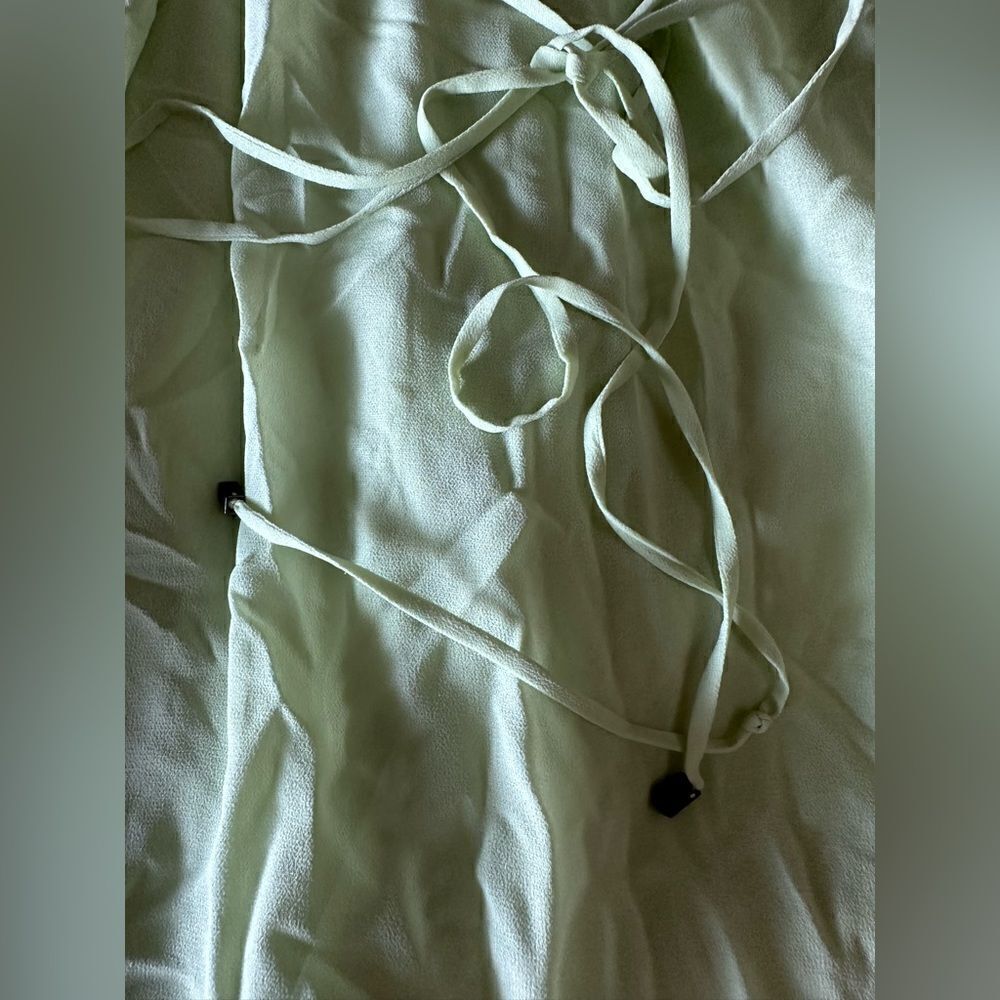 Tahari Everleigh High-Low Sheer Wrap Dress in Celery stalk green -Size Large NWT - Picture 9 of 11